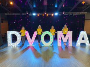 YAk Tucha lіto provodzhala na konferencії Dvoma_2